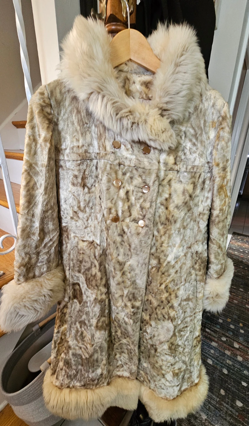 Vintage Victor's Old Orchard Coat