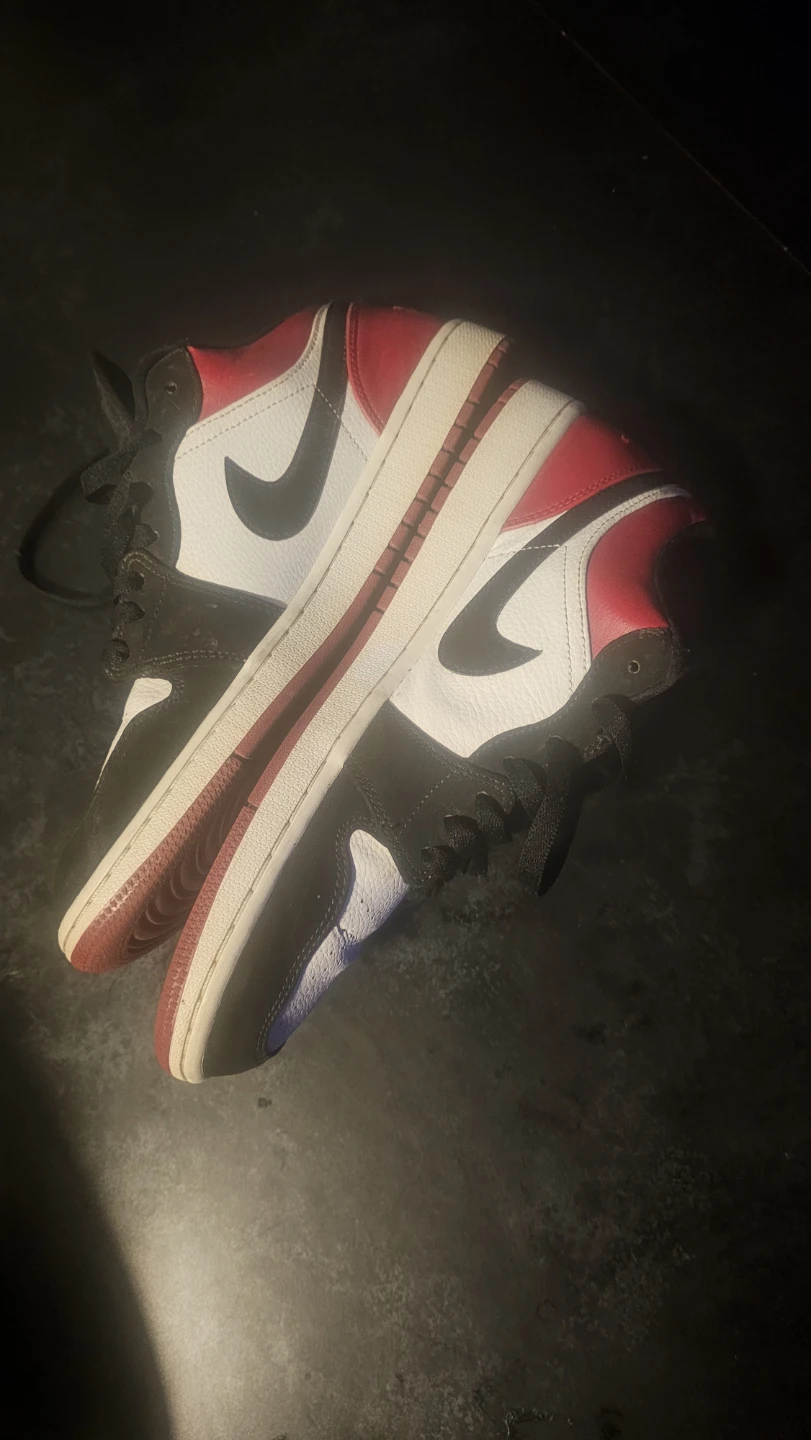 Air Jordan 1 Low SE - photo 5