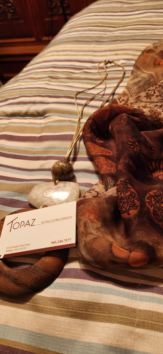 Topaz Scarf and Necklace Set🌱