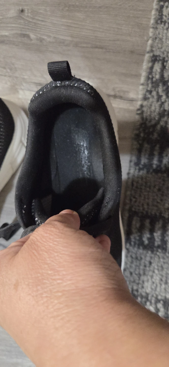 Skechers Black Mesh Running Shoes, Size 6M - photo 3