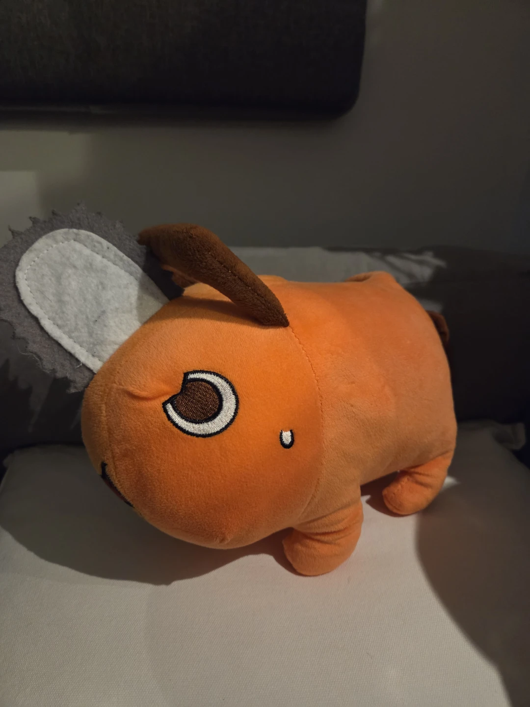 Pochita plushie
