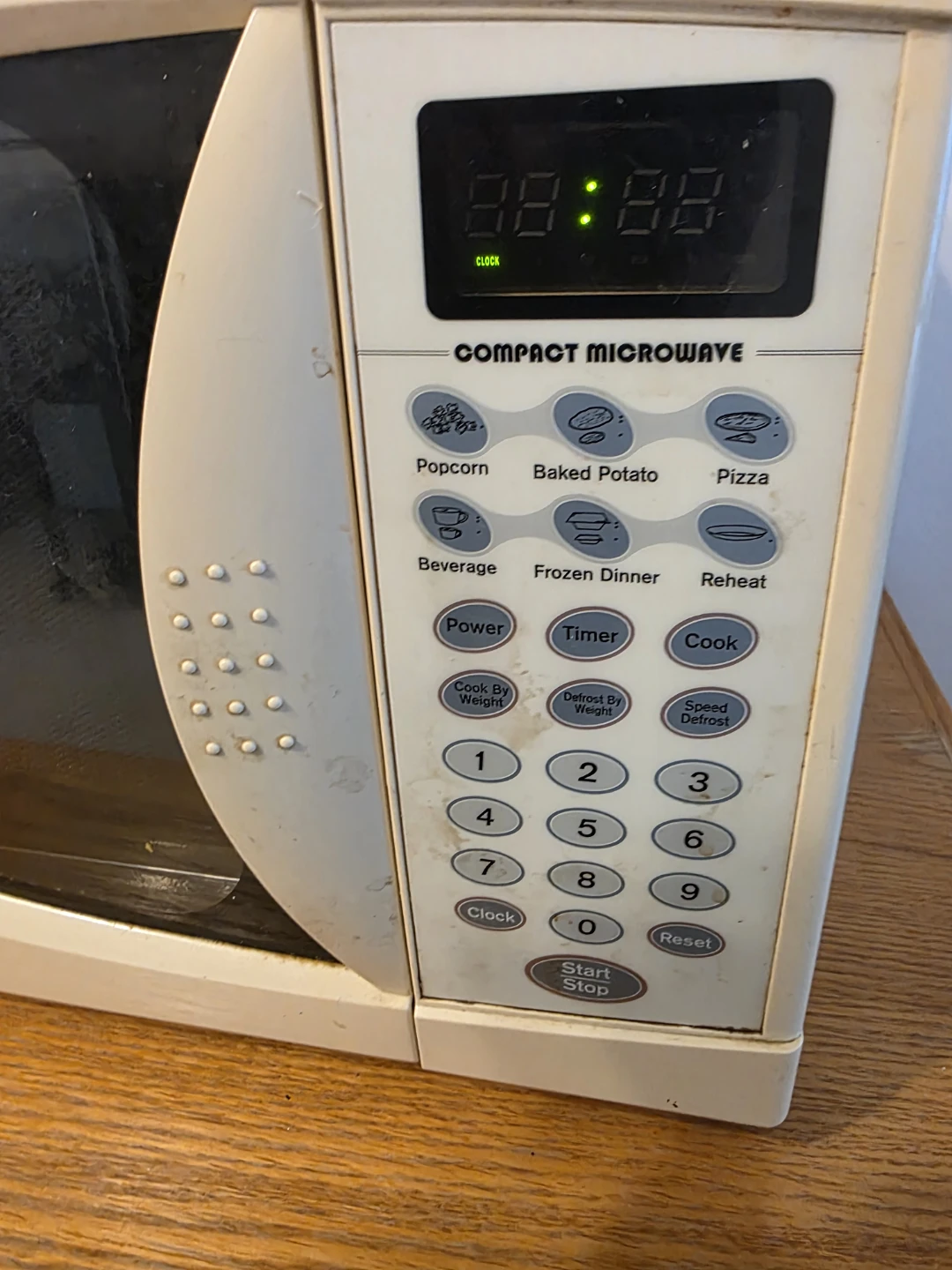 Small Microwave - photo 2