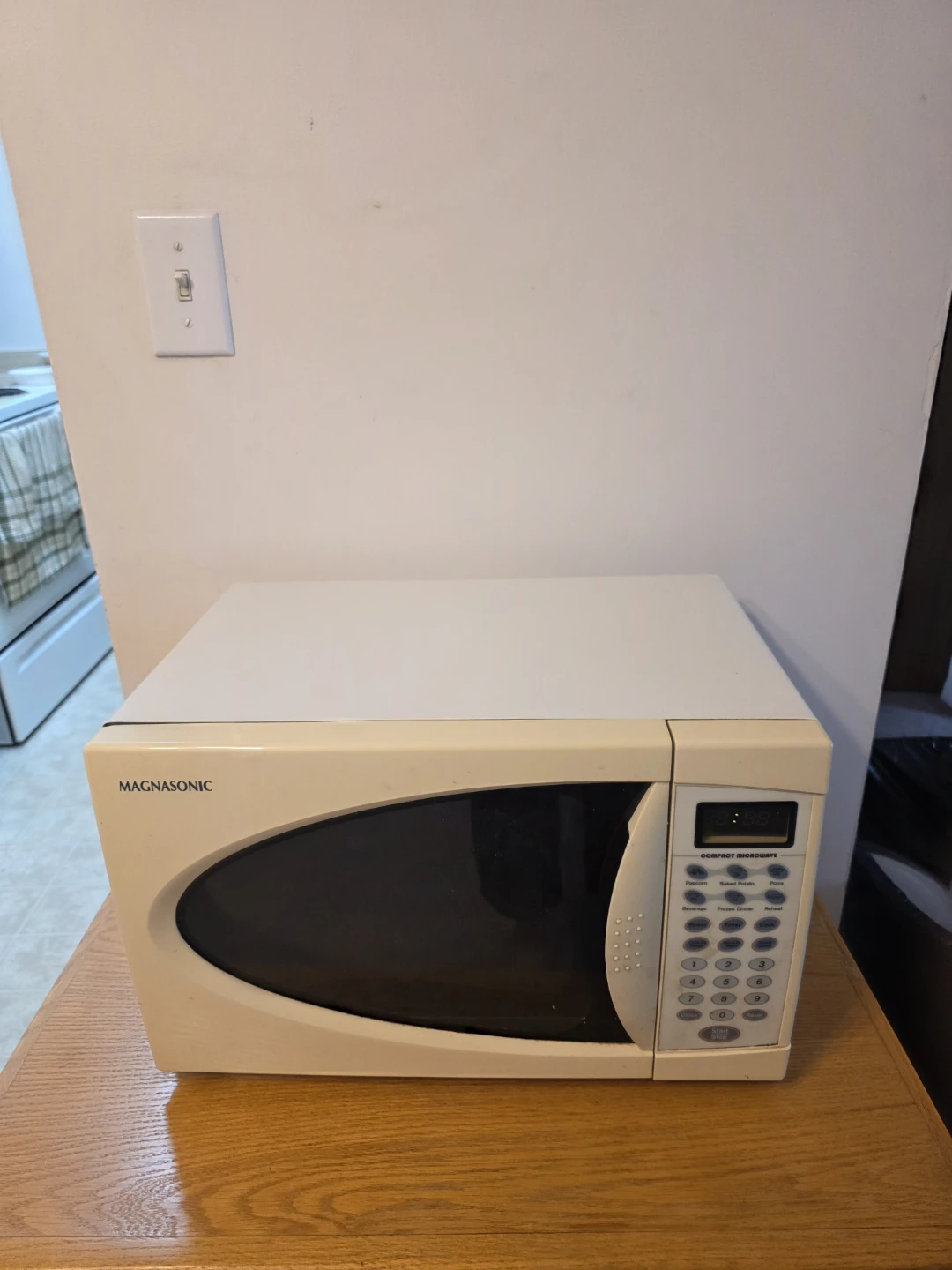Small Microwave - photo 5
