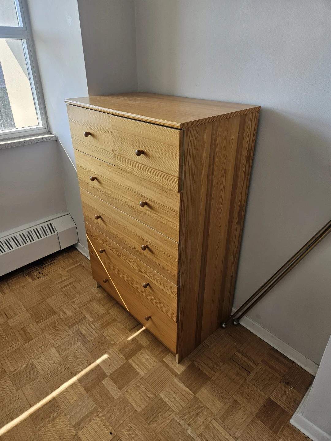Solid and Sturdy Wooden Dresser - photo 2