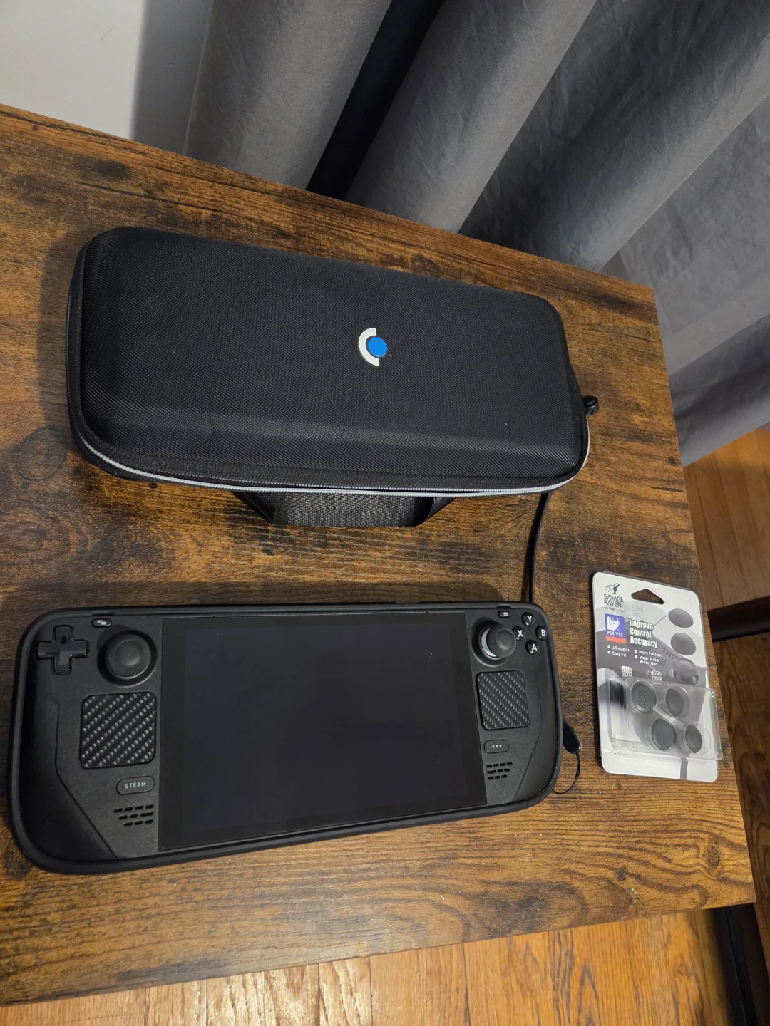 SteamDeck 512GB LCD with accessories