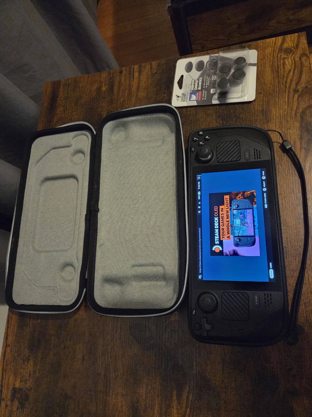 SteamDeck 512GB LCD with accessories - photo 3