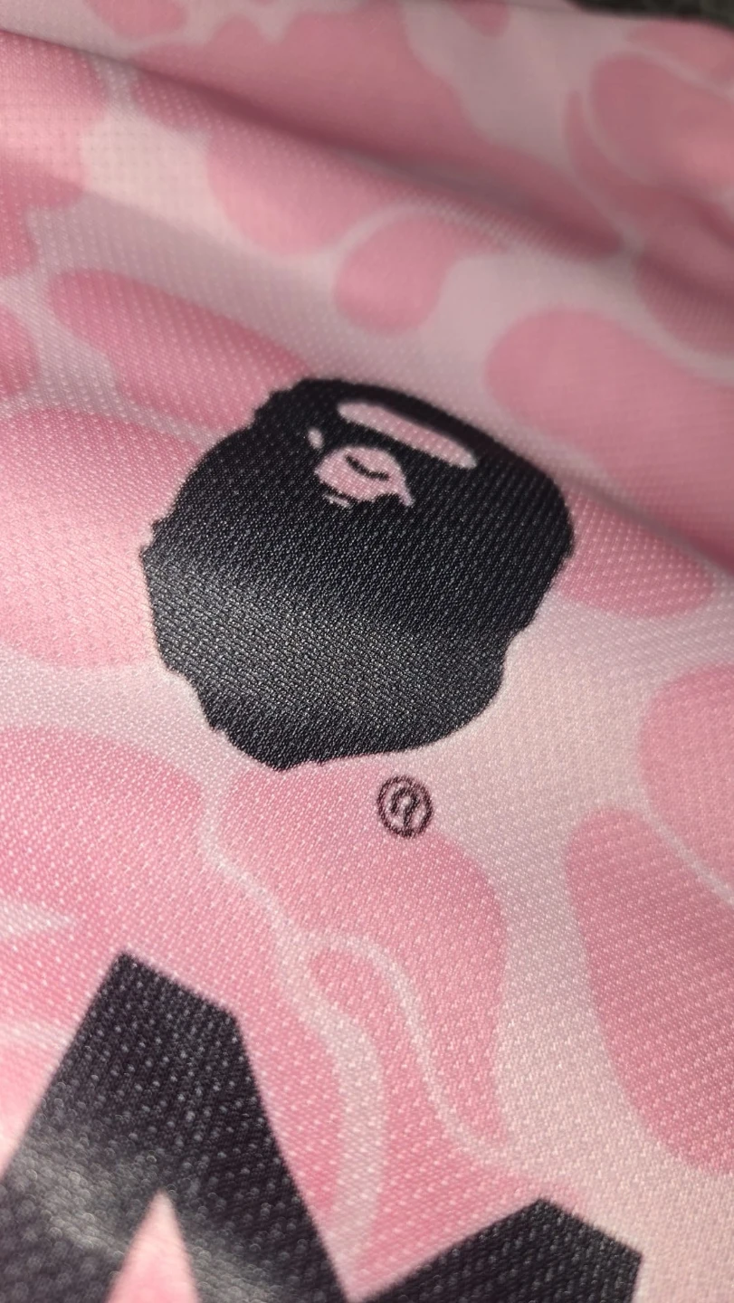 A Bathing Ape x Miami "A Bathing Ape" T-Shirt Pink Camo - photo 2