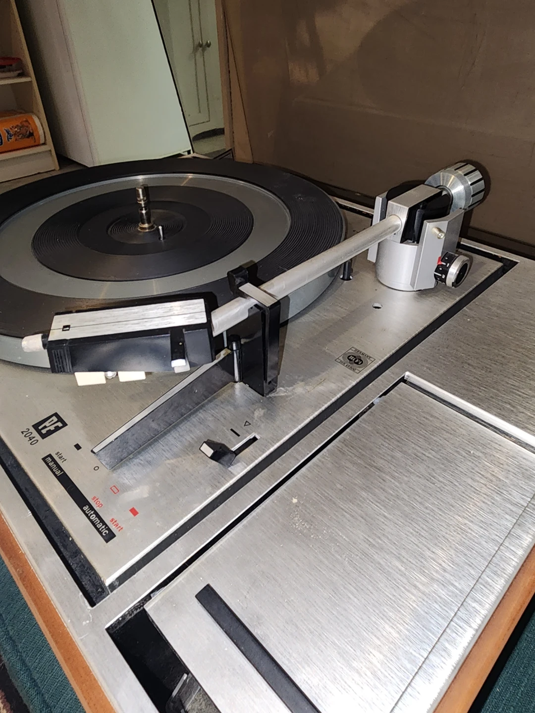RF 2040 Turntable - photo 3