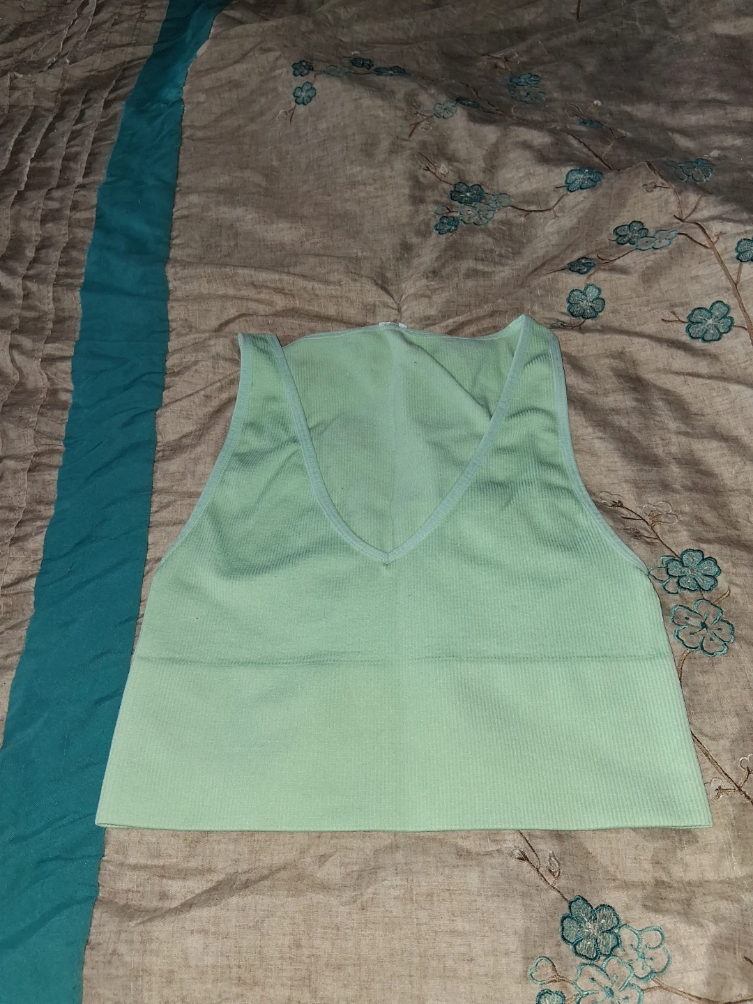 Light Green Ribbed Crop Tank Top (S) - photo 3