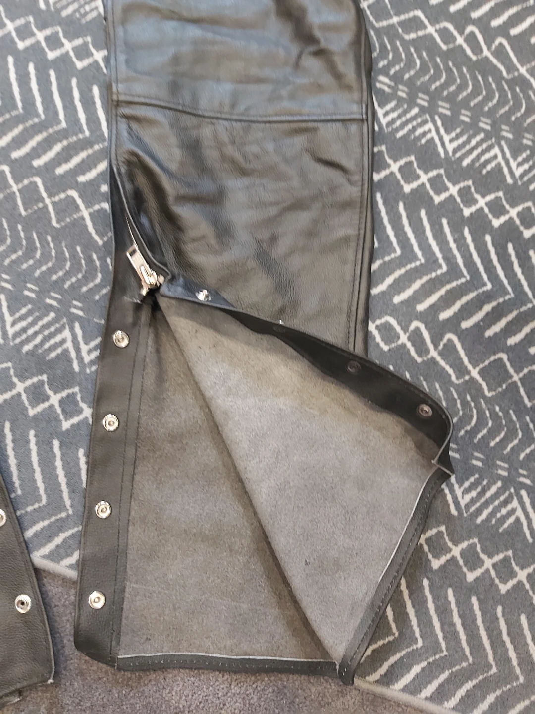 Hot Leathers Leather Motorcycle Chaps Size M - photo 2