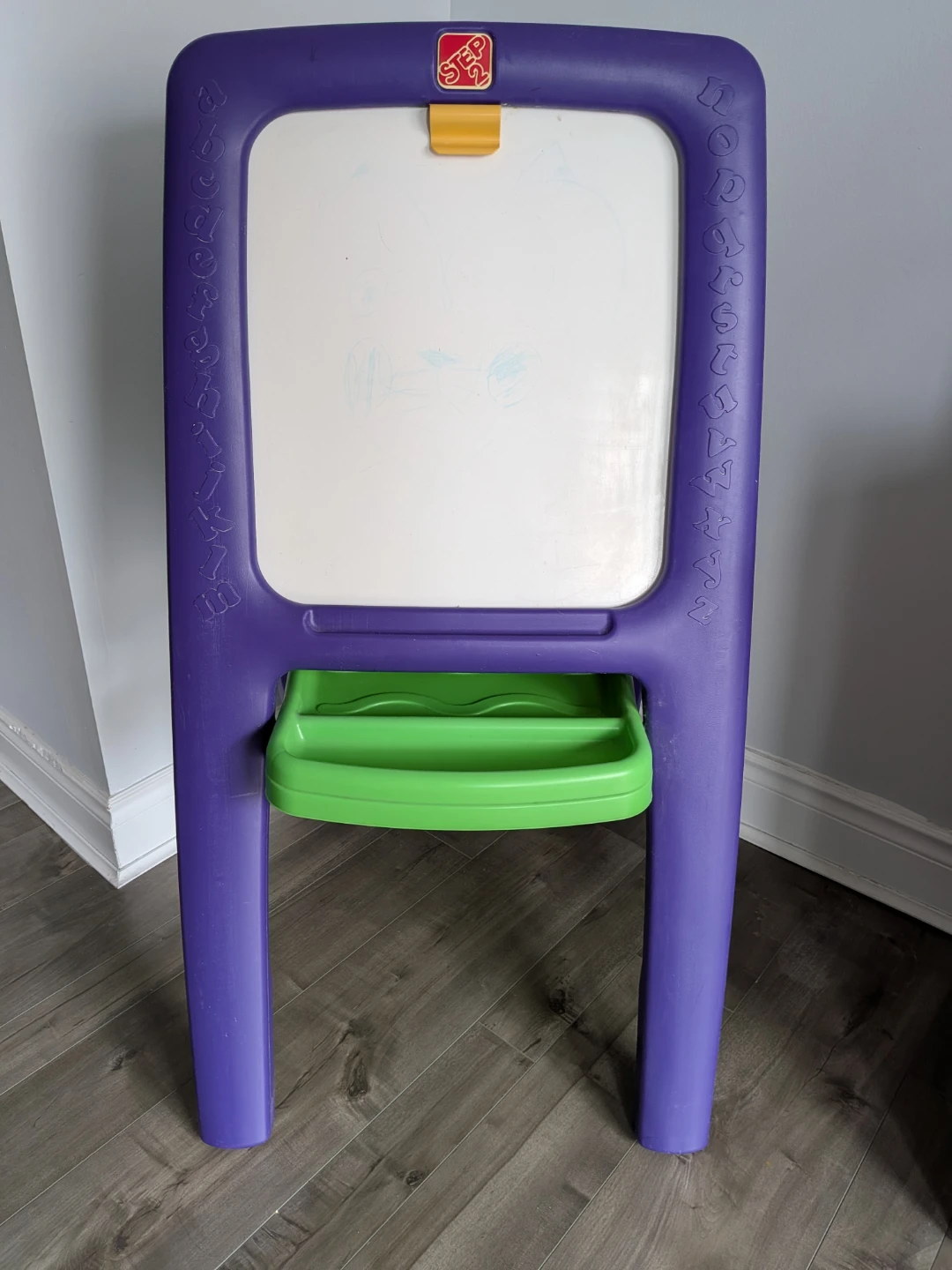 Step2 Easel