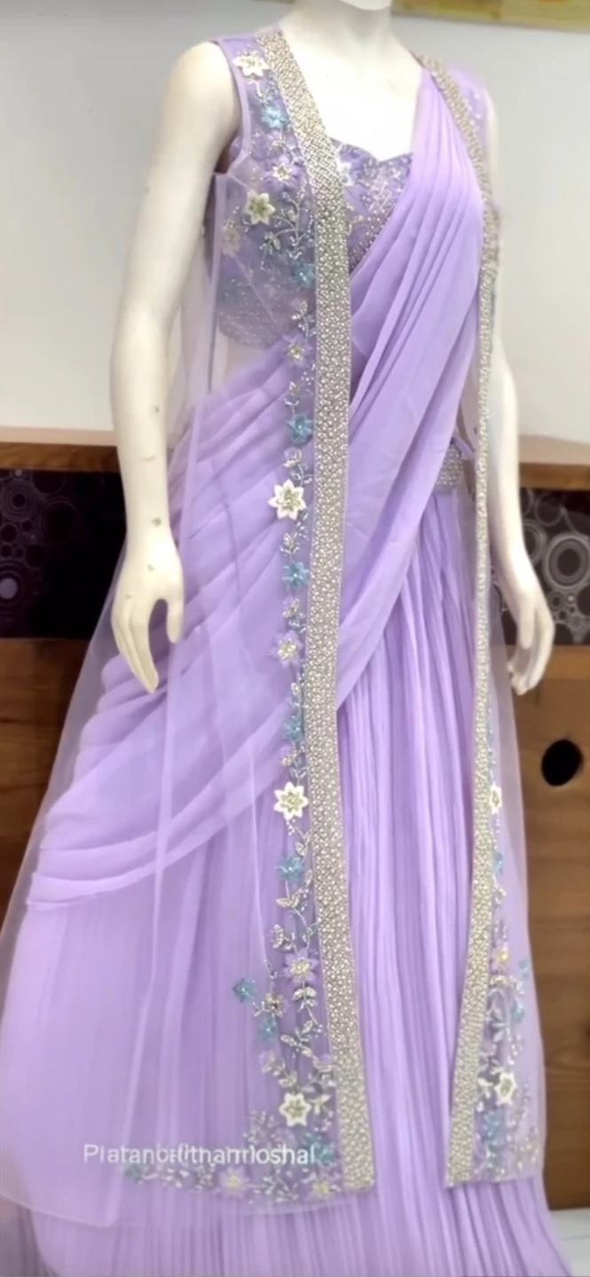 Lilac embroidered three-piece suit - photo 2