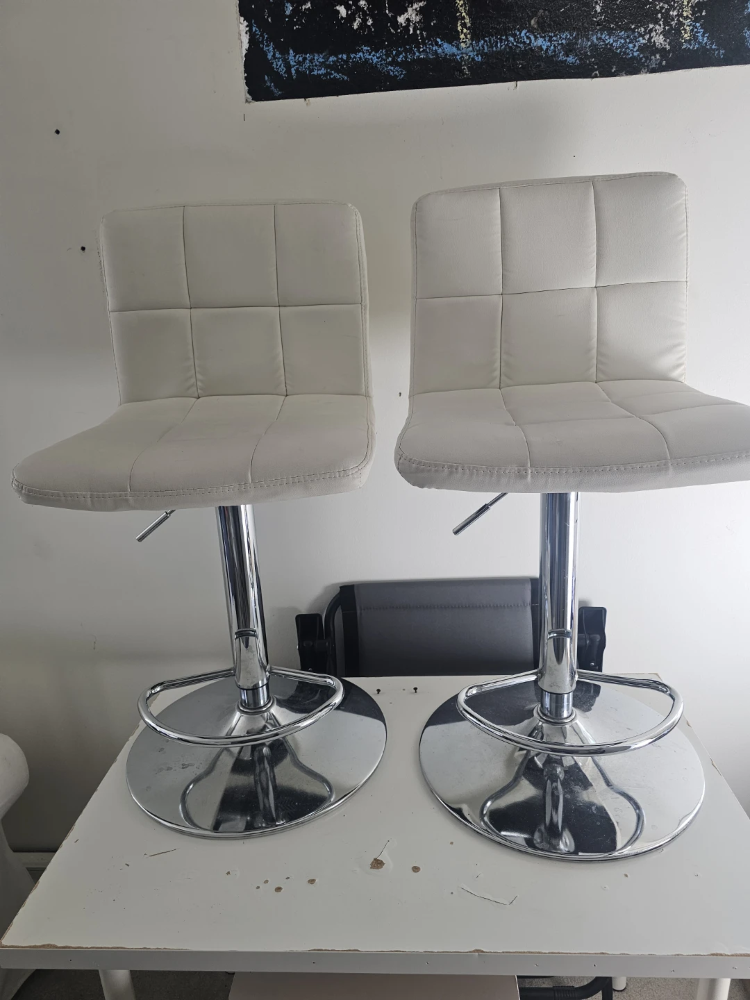 Set of 2 White Faux Leather Bar Stools