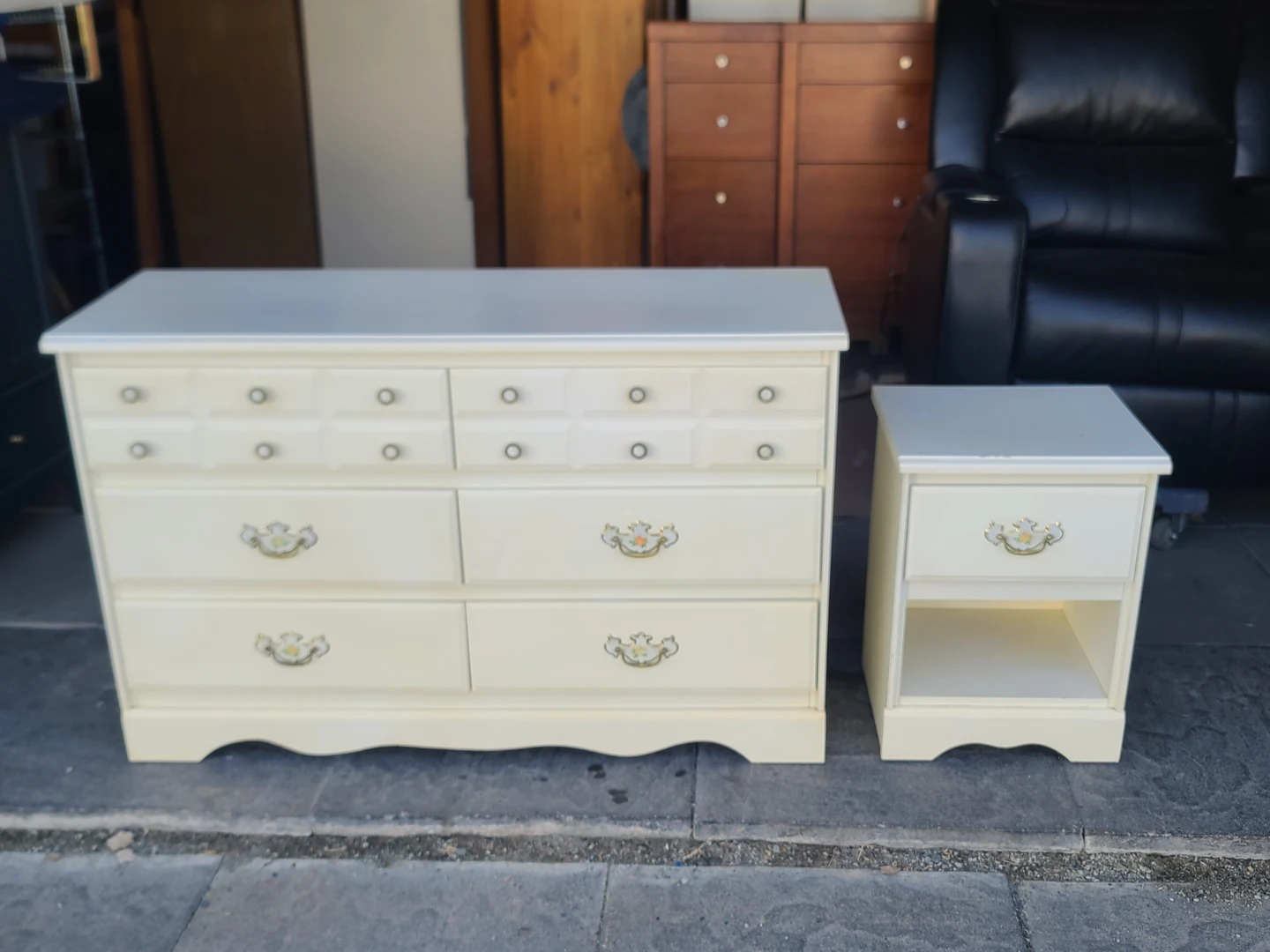Cream coloured dresser and nightstand set
