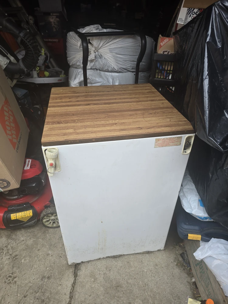 Kenmore Dishwasher with Butcher Block Top - photo 2