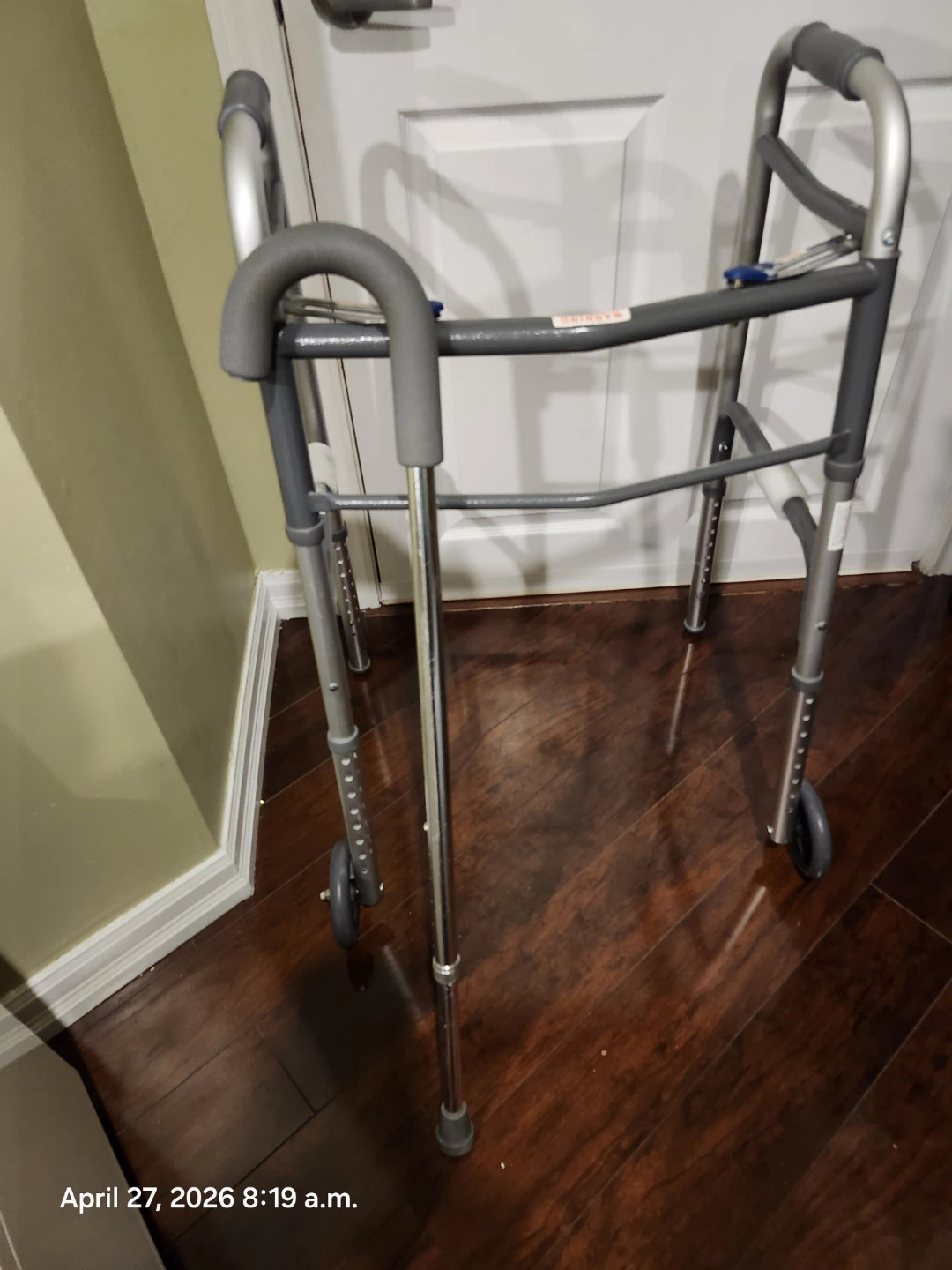 Adjustable Walker with Wheels