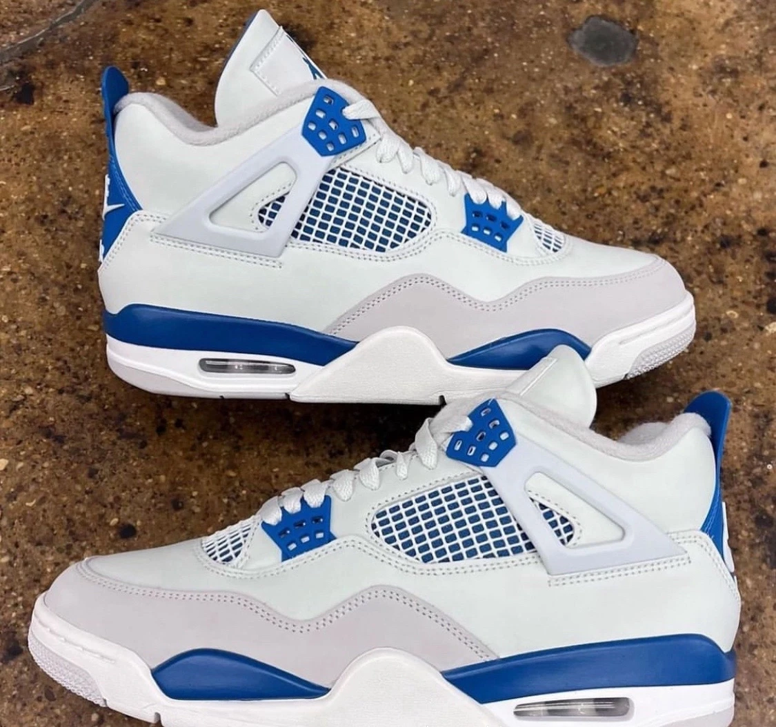 Air Jordan 4 Retro - photo 2