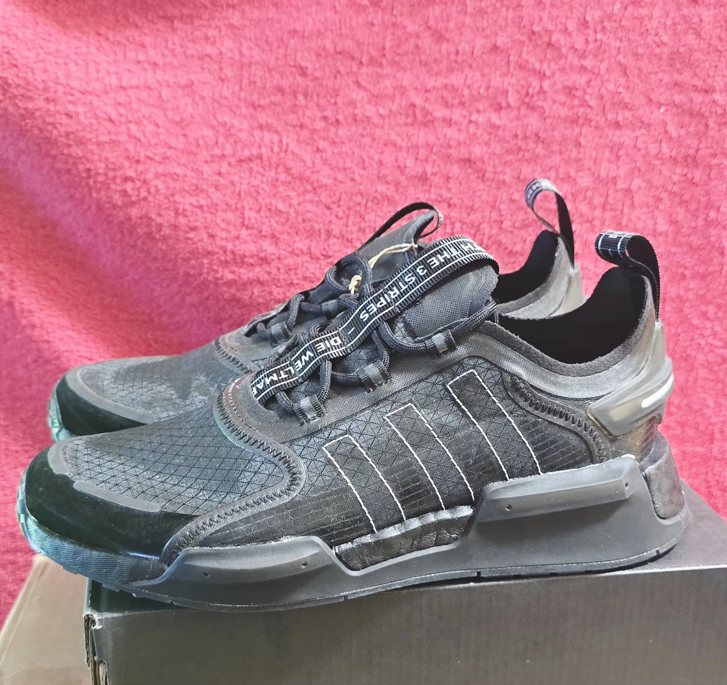 Brand new Adidas NMD V3 women sneakers sale - photo 2
