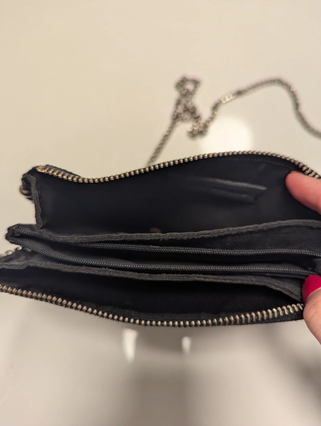 Zara Black studded clutch with chain strap - photo 3