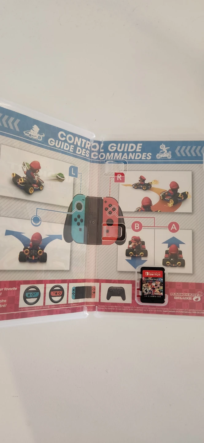 Mario Kart 8 Deluxe Game for Nintendo Switch - photo 3