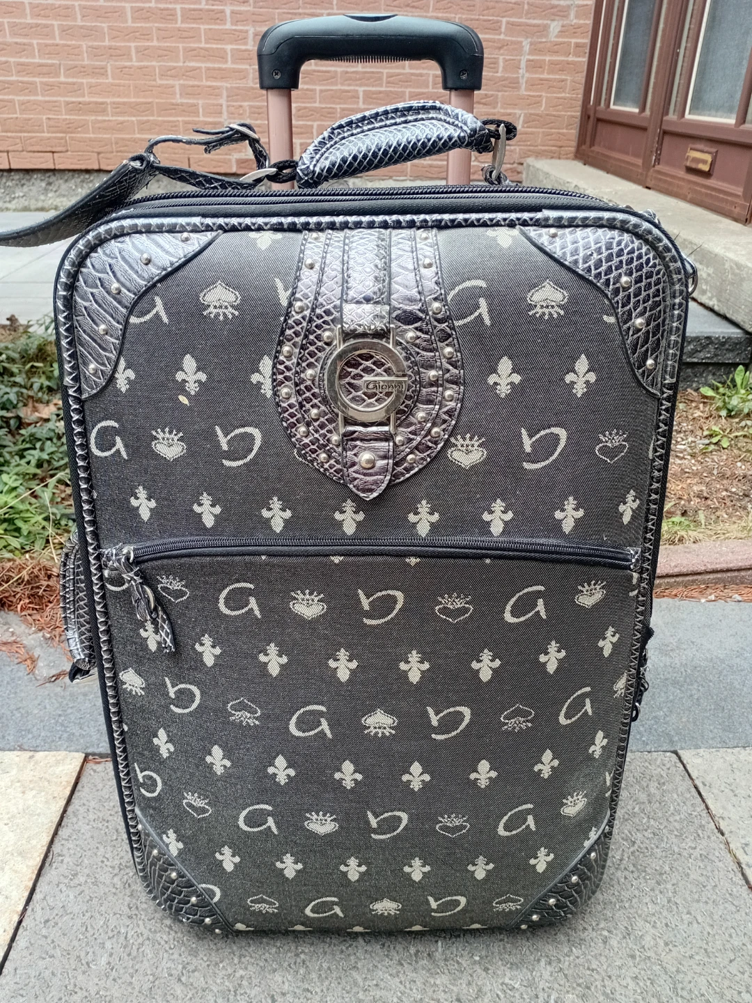 Guess Logo Print Rolling Suitcase - photo 5