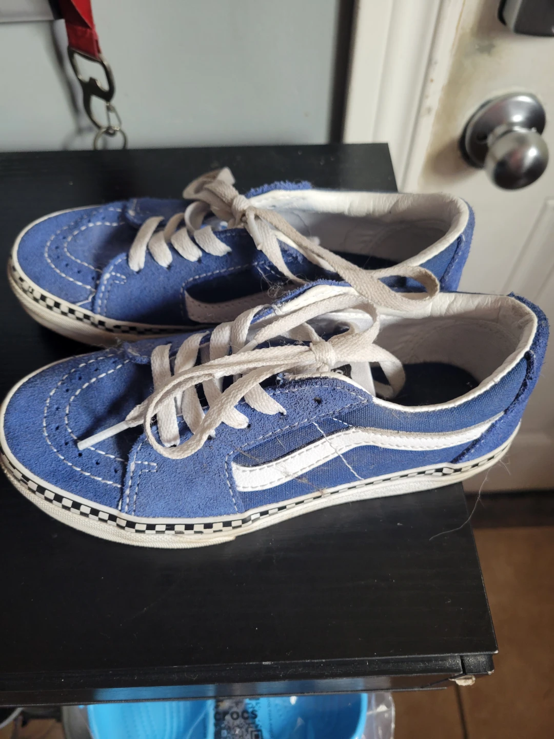 Never worn kids blue Vans size 1 - photo 3