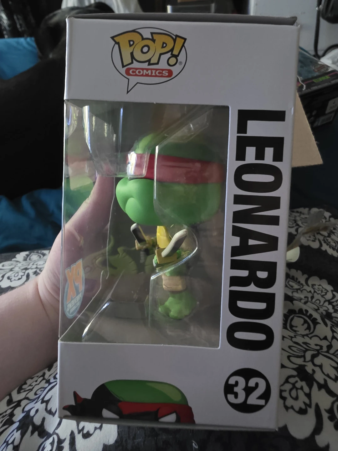 Funko Pop! Comics Teenage Mutant Ninja Turtles Leonardo #32 - photo 2