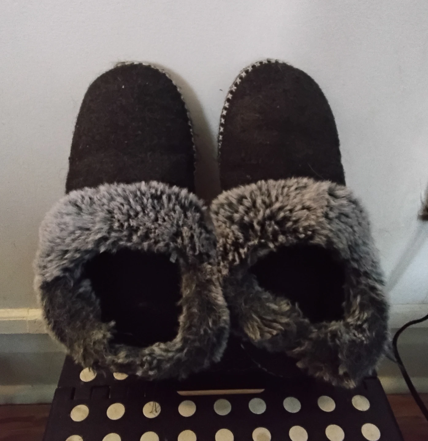Everfoam Women's Slippers Size 11/12