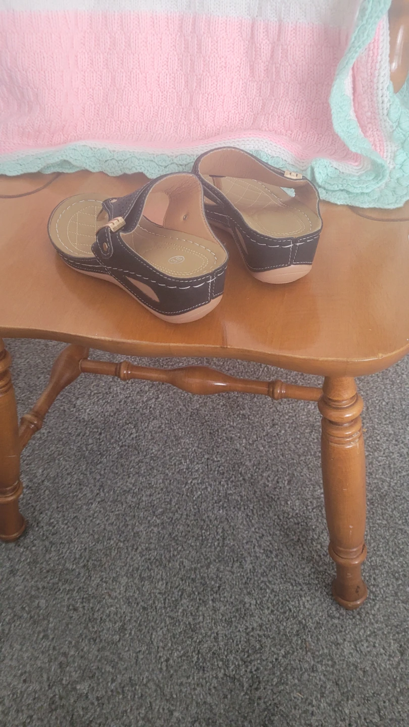 Women's Dark Brown Thong Sandals