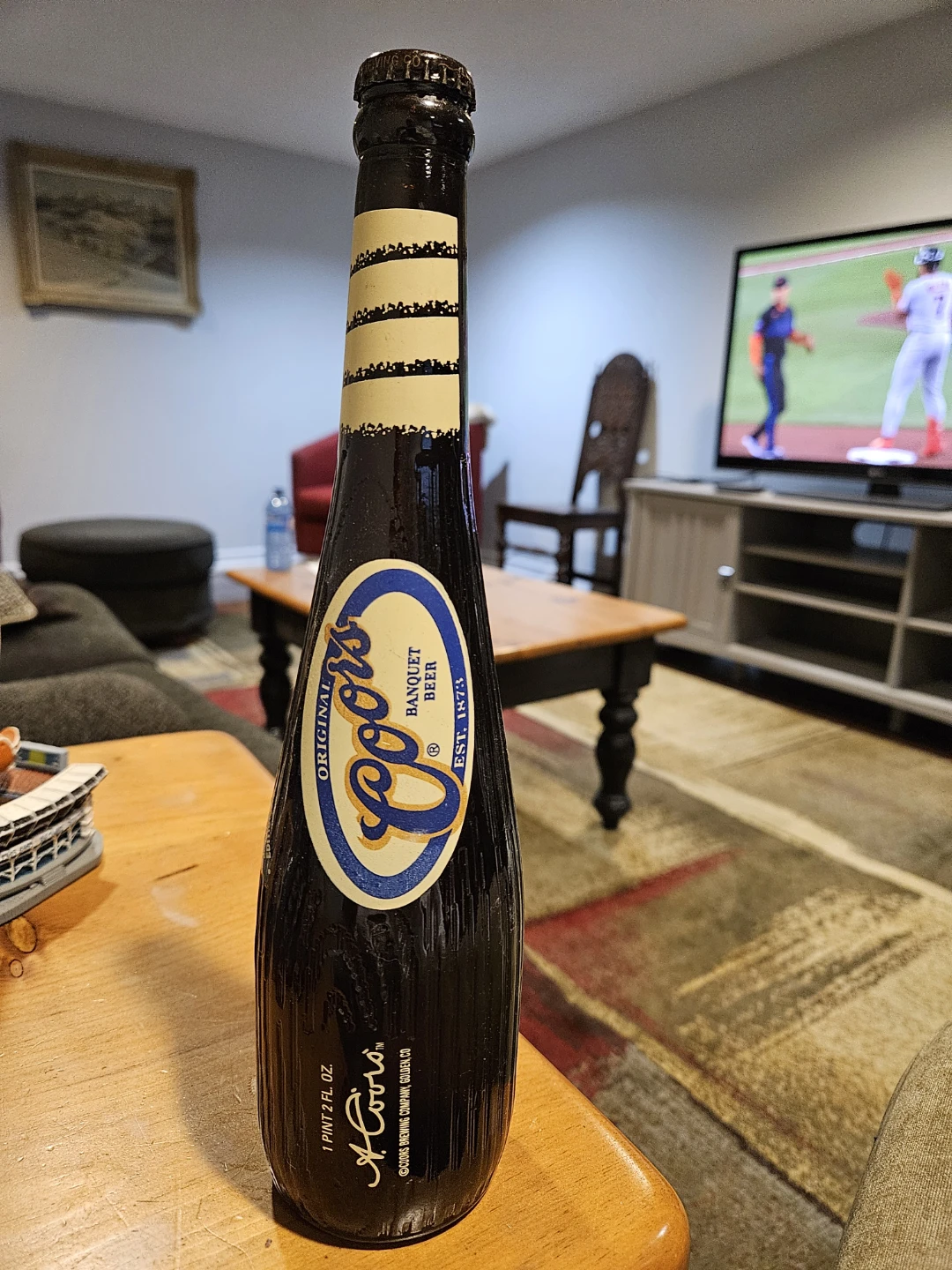 Full Vintage Coors Banquet Beer Baseball Bat Bottle Collectible