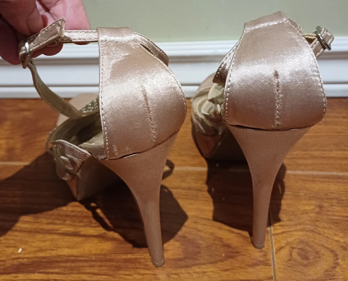 NEW Women's Embellished High Heel Sandals - Size 8 - photo 2