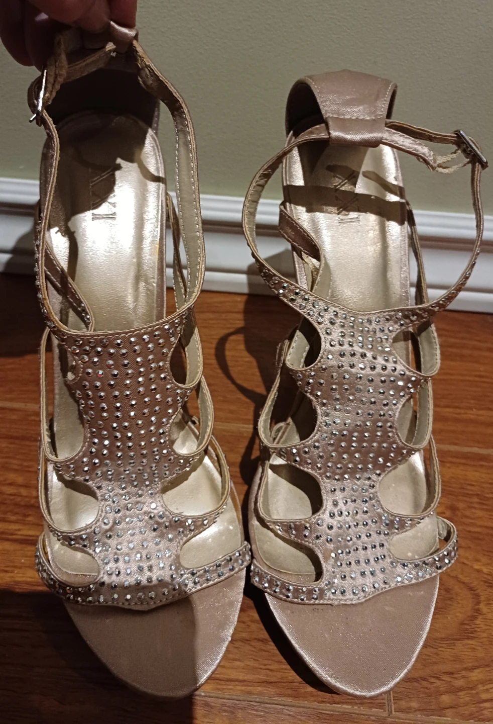 NEW Women's Embellished High Heel Sandals - Size 8 - photo 3