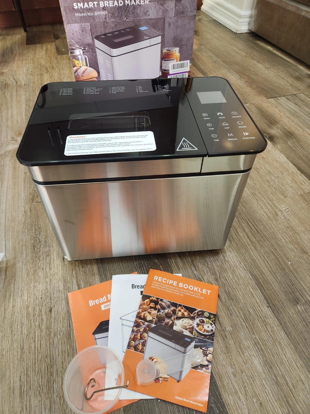 Bread Maker 25-in-1 BM901 – Like New, Full Set