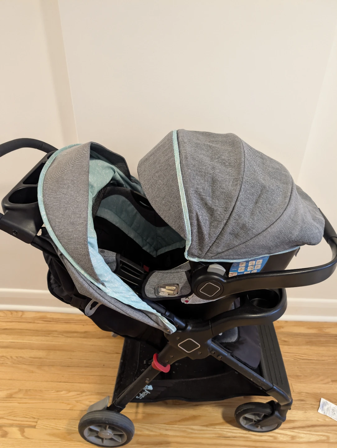 Safety 1st stroller with car seat - photo 3