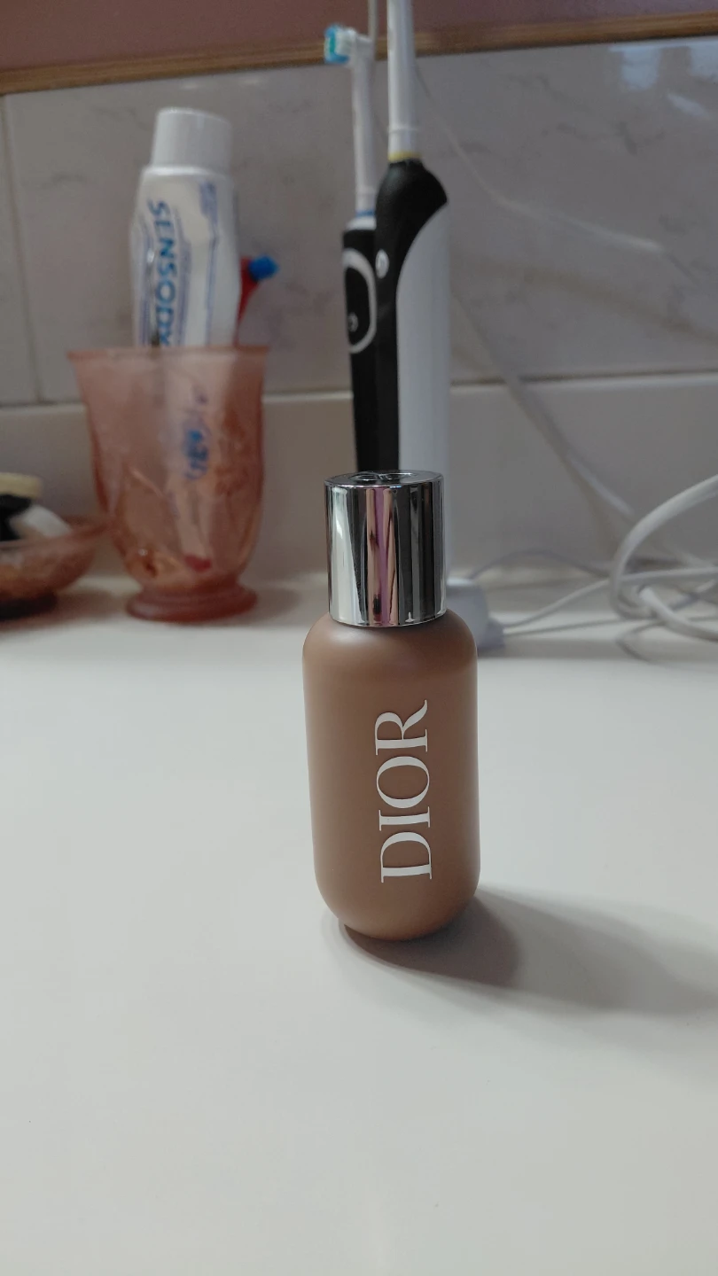 DIOR BACKSTAGE Face & Body Foundation 3N - photo 2