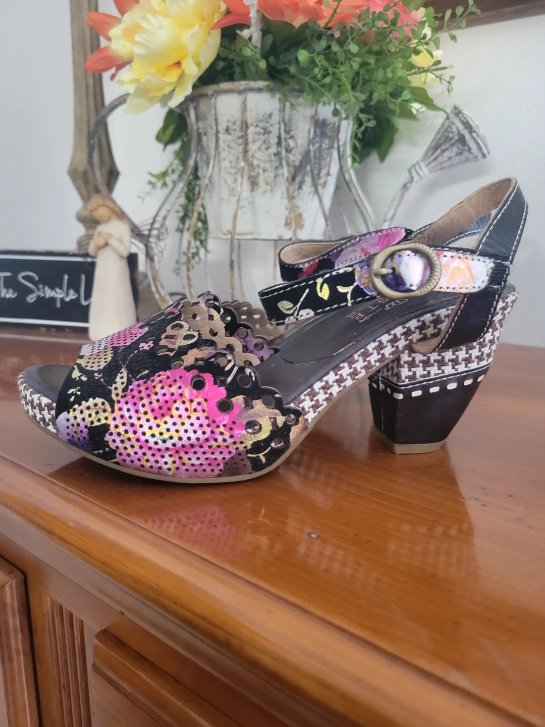 L'Artiste by Spring Step Floral Wedge Sandals - photo 2