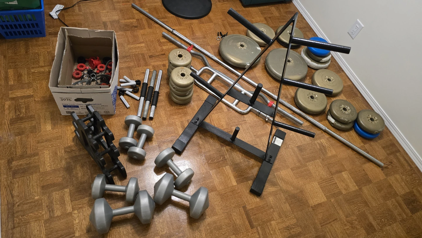 Weightlifting Set with Dumbbells, Barbells, and Weight Plates