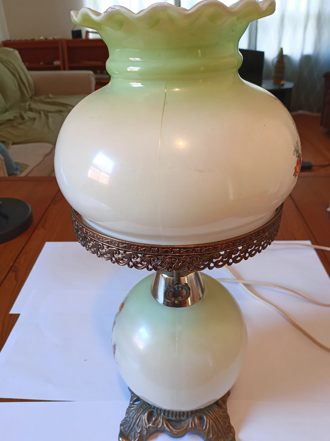 Vintage Floral Accent Lamp - photo 3