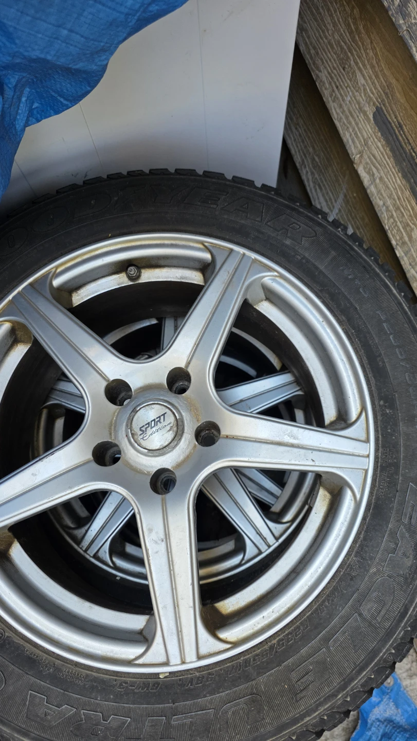 Set of 4 Sport Edition Wheels with Tires