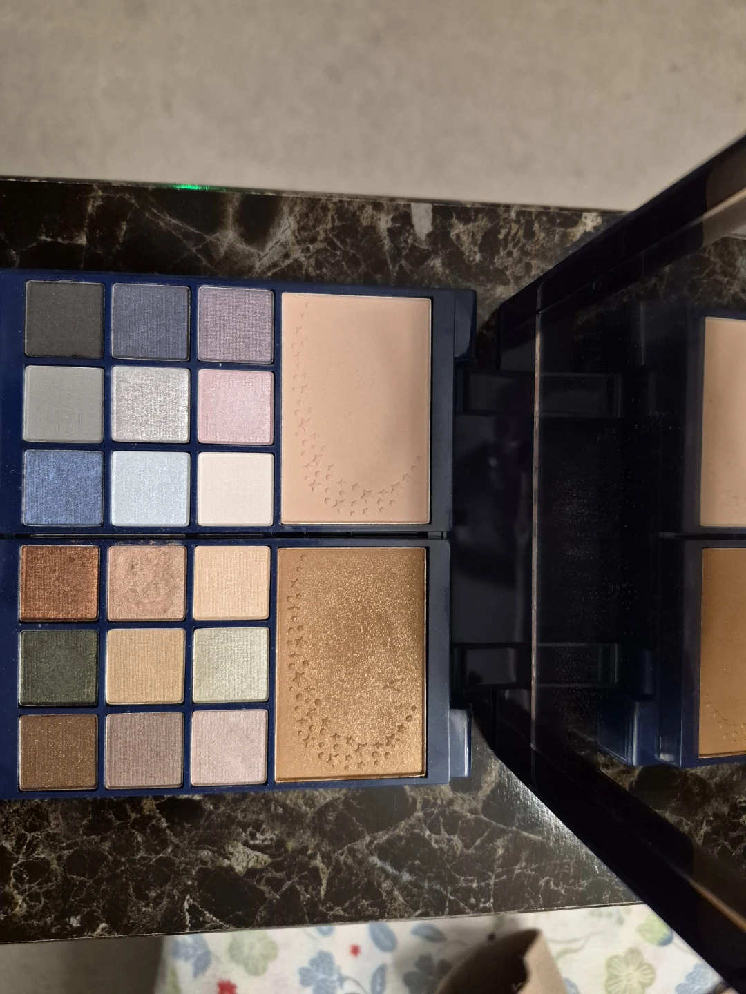 Oriflame Queen of the Night Makeup Palette - photo 4