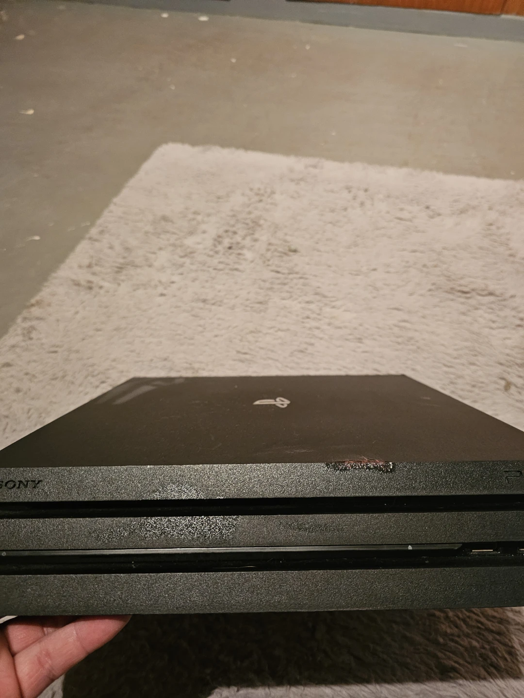 Sony PlayStation 4 Pro 1TB - photo 3