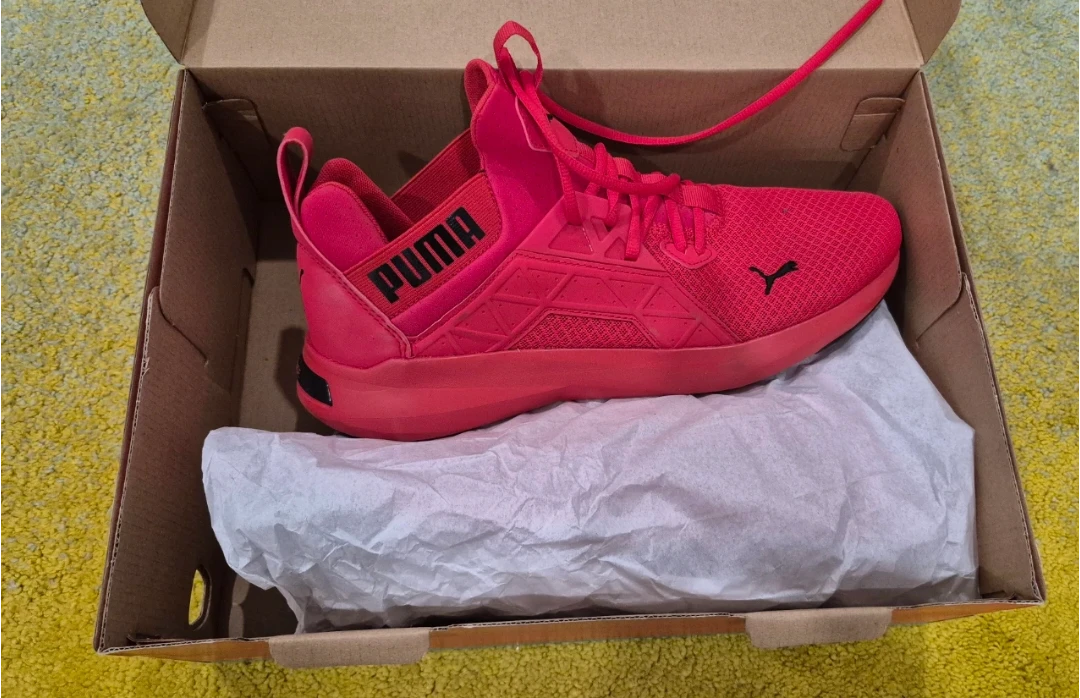 Brand new Puma Men's Running Shoes