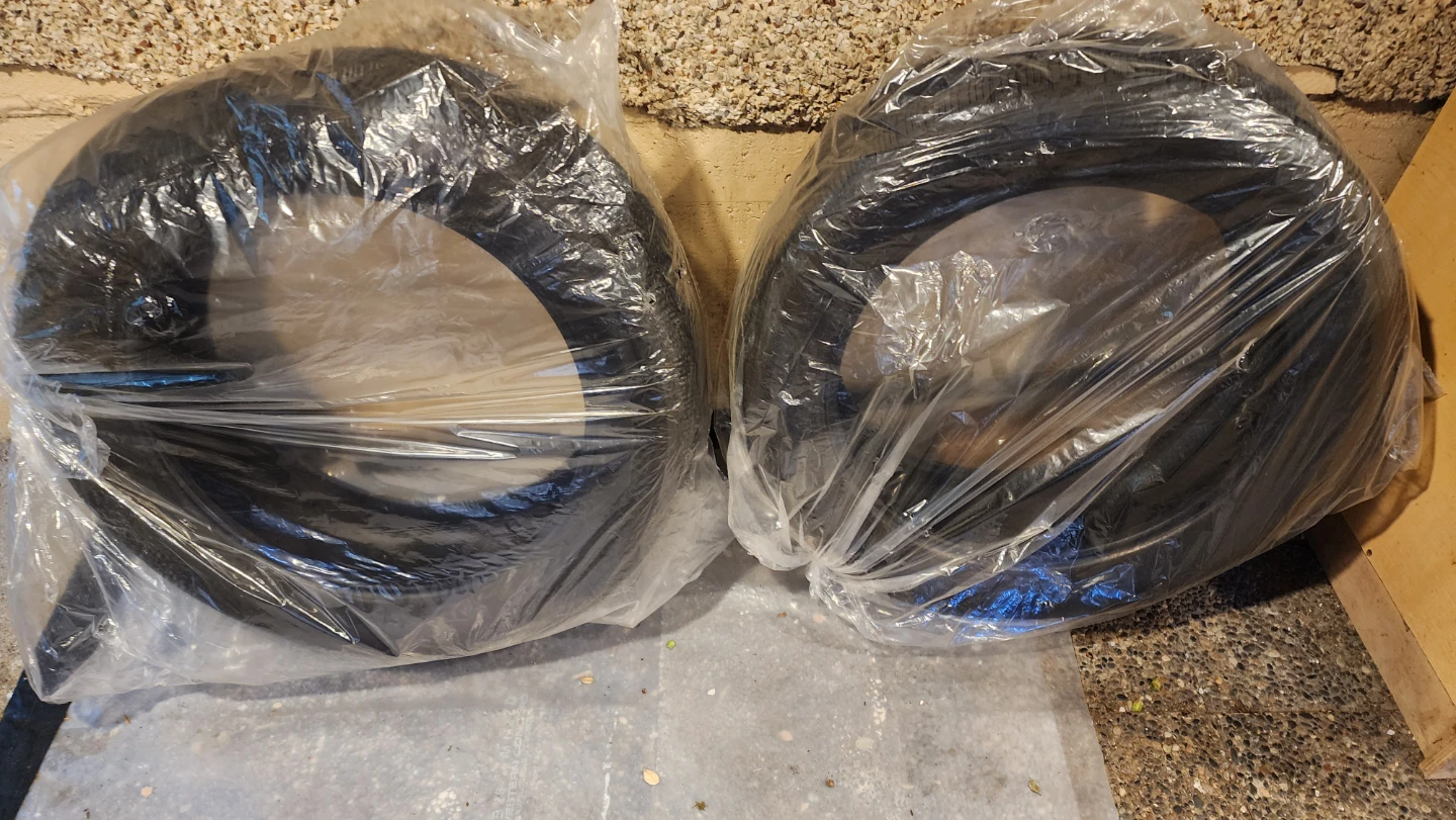 Bridgestone 235/55R19 Tires (Set of 2)