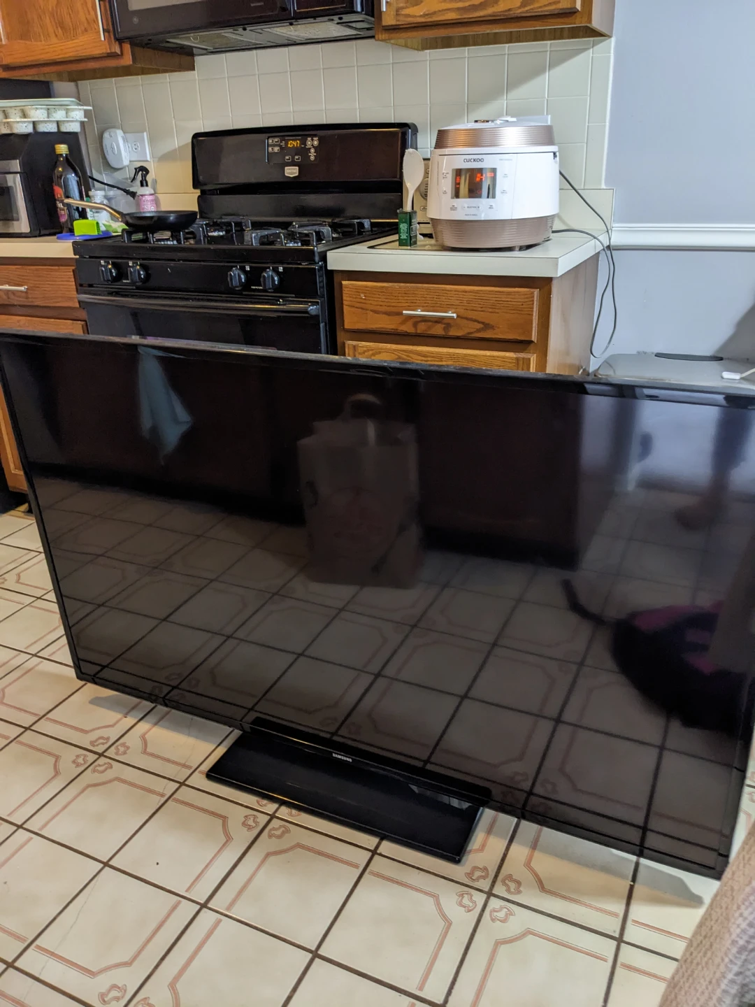 Samsung 60" Smart LED TV UN60J620DAF