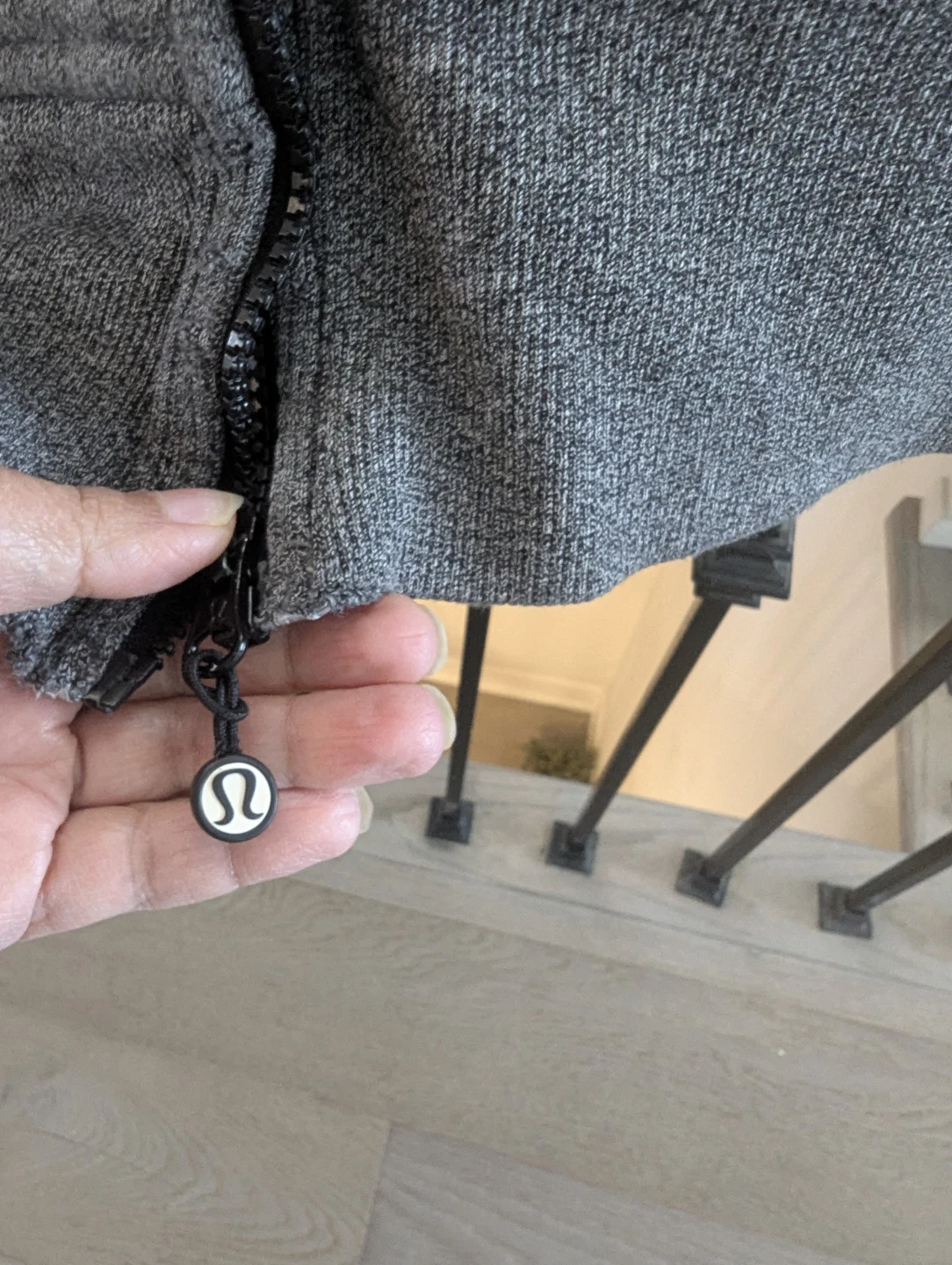 Lululemon Grey Zip-Up Hoodie - photo 3