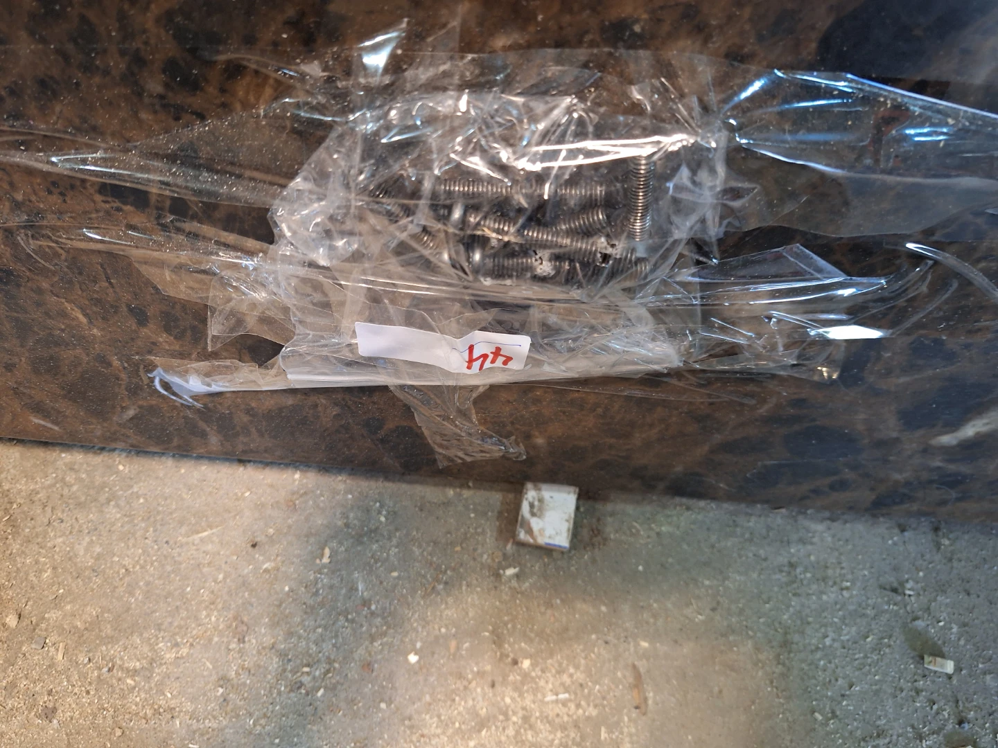 Faux Marble Table Top and Legs - photo 3