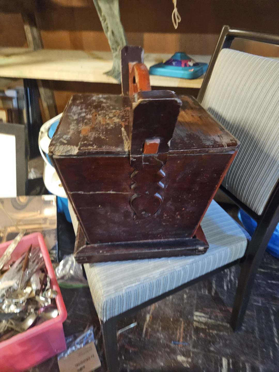 Vintage Wooden Carrier Box with Handle - photo 2