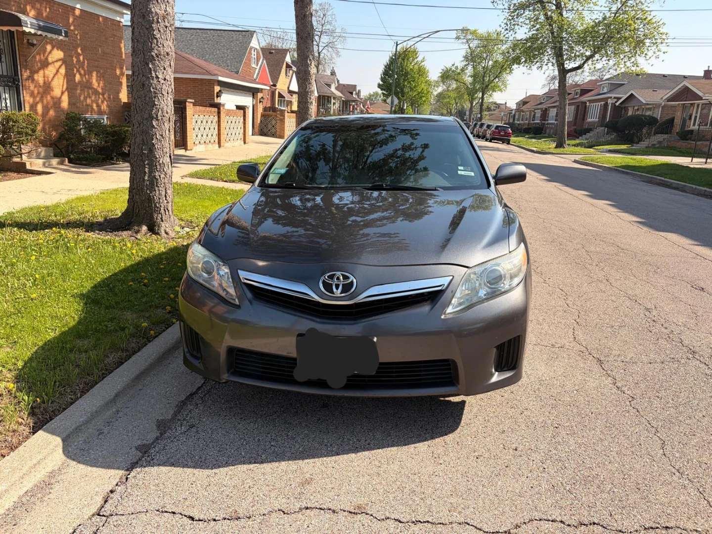 2011 Toyota Camry Hybrid Sedan - photo 2