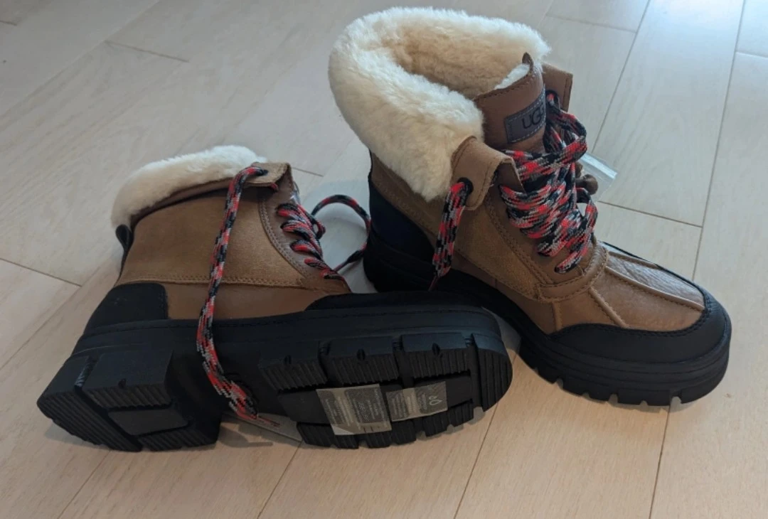 UGG Winter Boots - Size 8.5