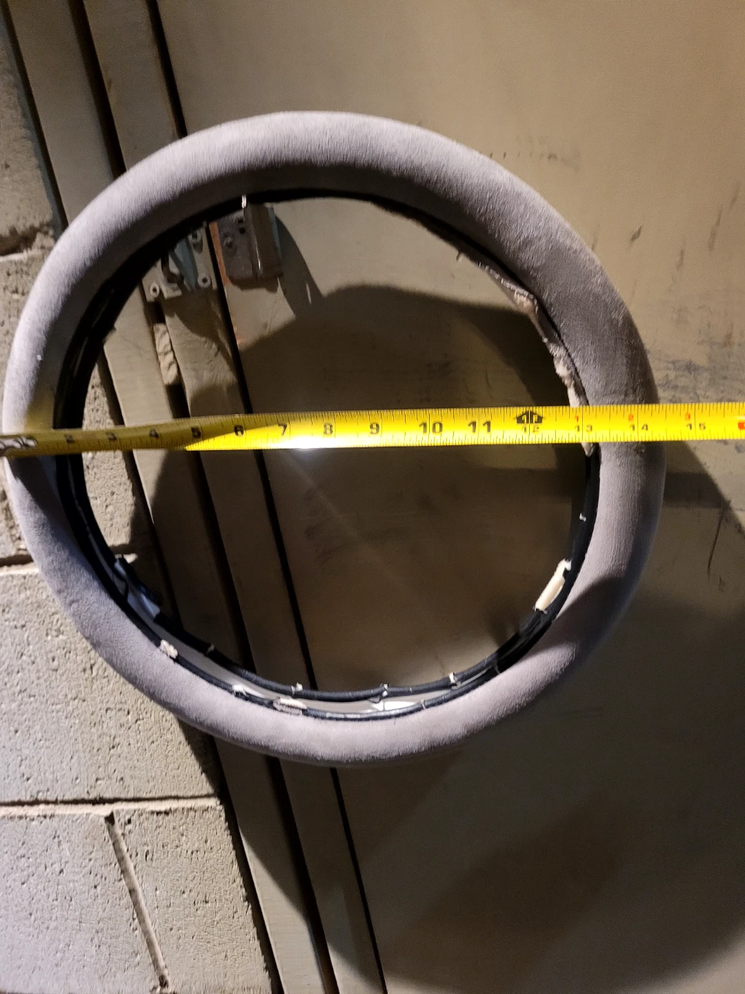 Grey Steering Wheel Cover - Fits Most Cars🥕 - photo 2